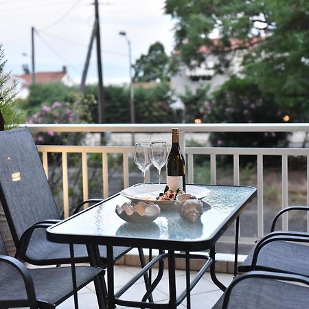 Apartament Holiday Blue PalaiónTsiflíkion Zewnętrze zdjęcie