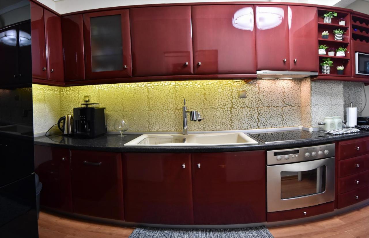 Apartament Holiday Blue PalaiónTsiflíkion Zewnętrze zdjęcie