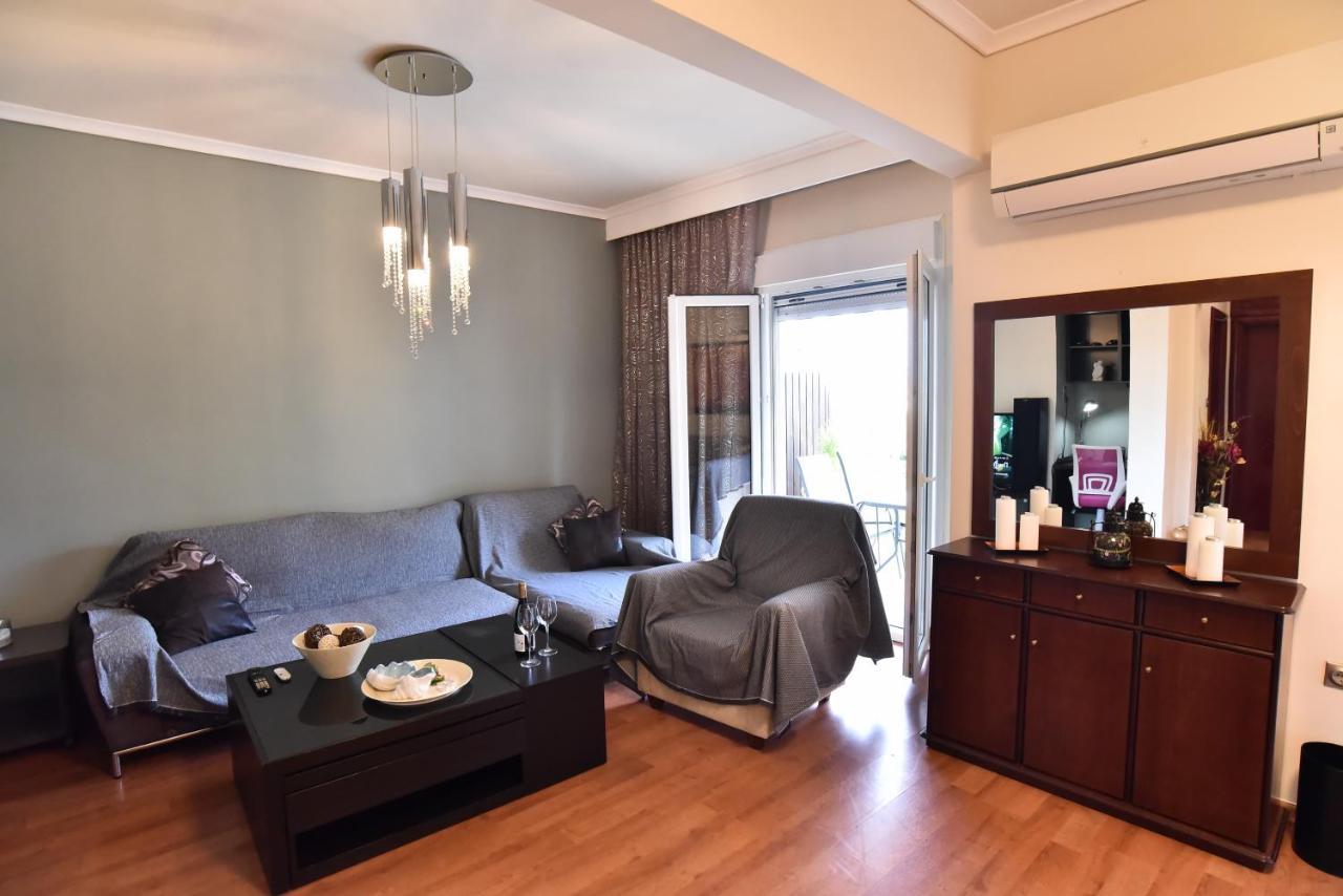 Apartament Holiday Blue PalaiónTsiflíkion Zewnętrze zdjęcie