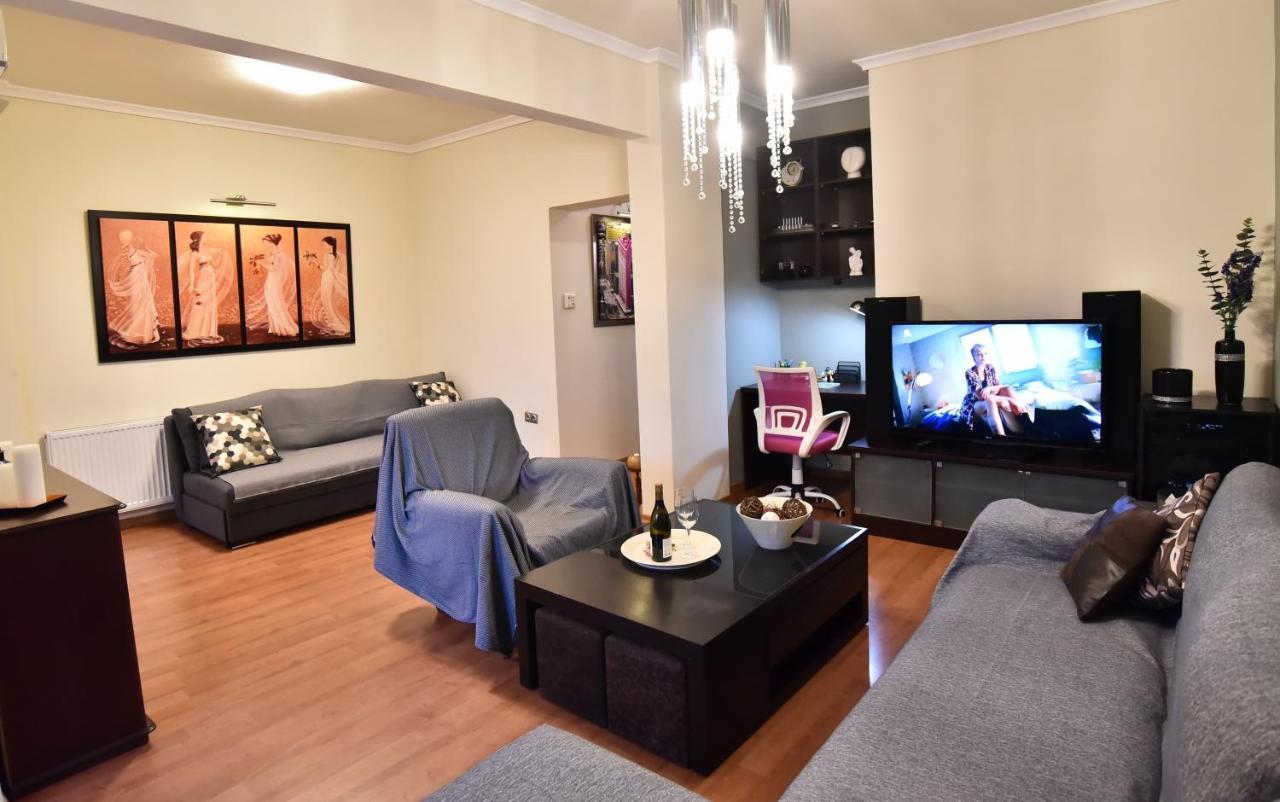 Apartament Holiday Blue PalaiónTsiflíkion Zewnętrze zdjęcie