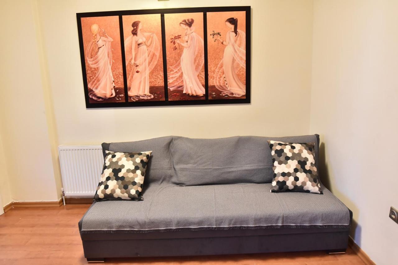 Apartament Holiday Blue PalaiónTsiflíkion Zewnętrze zdjęcie
