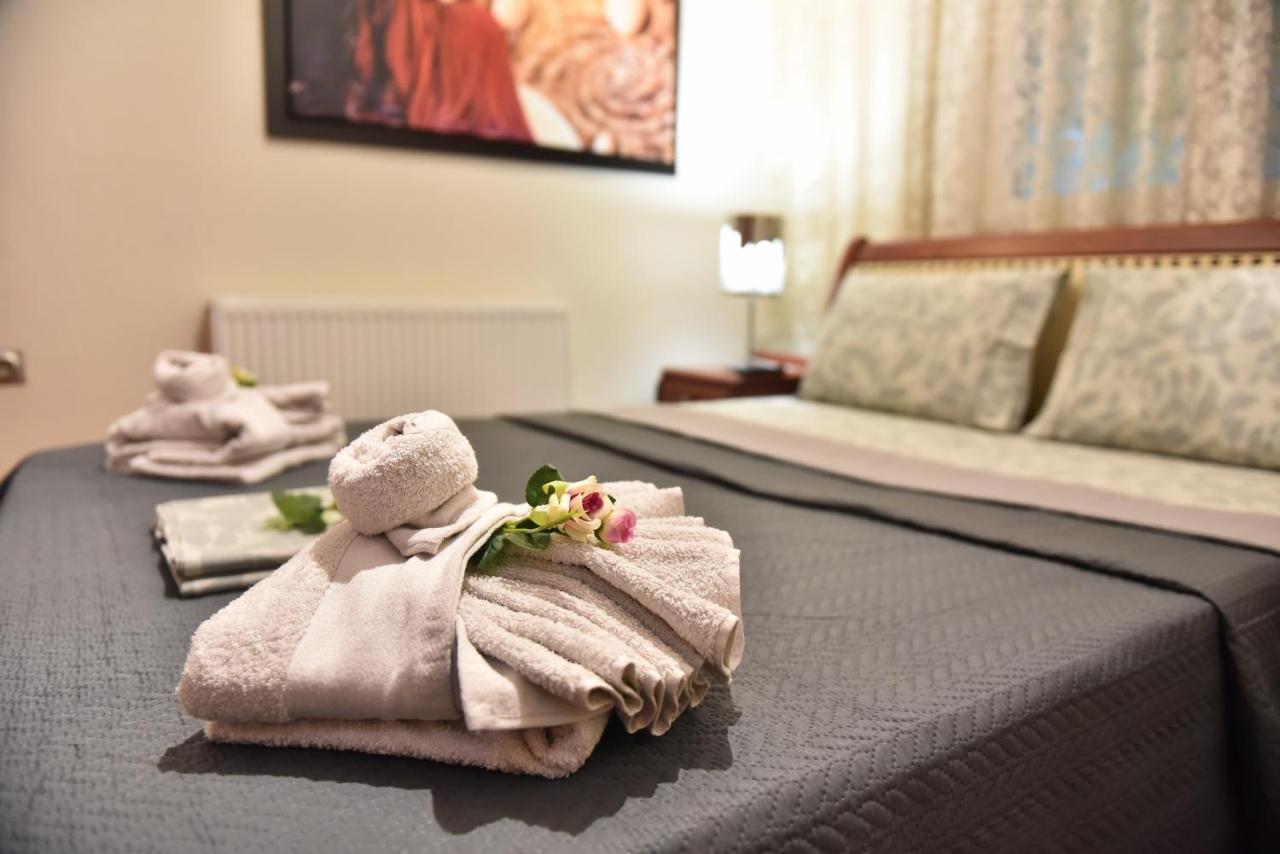 Apartament Holiday Blue PalaiónTsiflíkion Zewnętrze zdjęcie