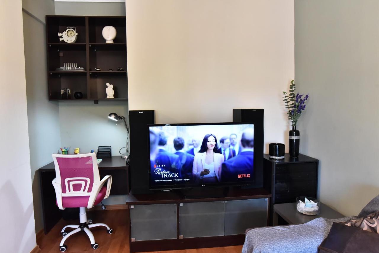 Apartament Holiday Blue PalaiónTsiflíkion Zewnętrze zdjęcie