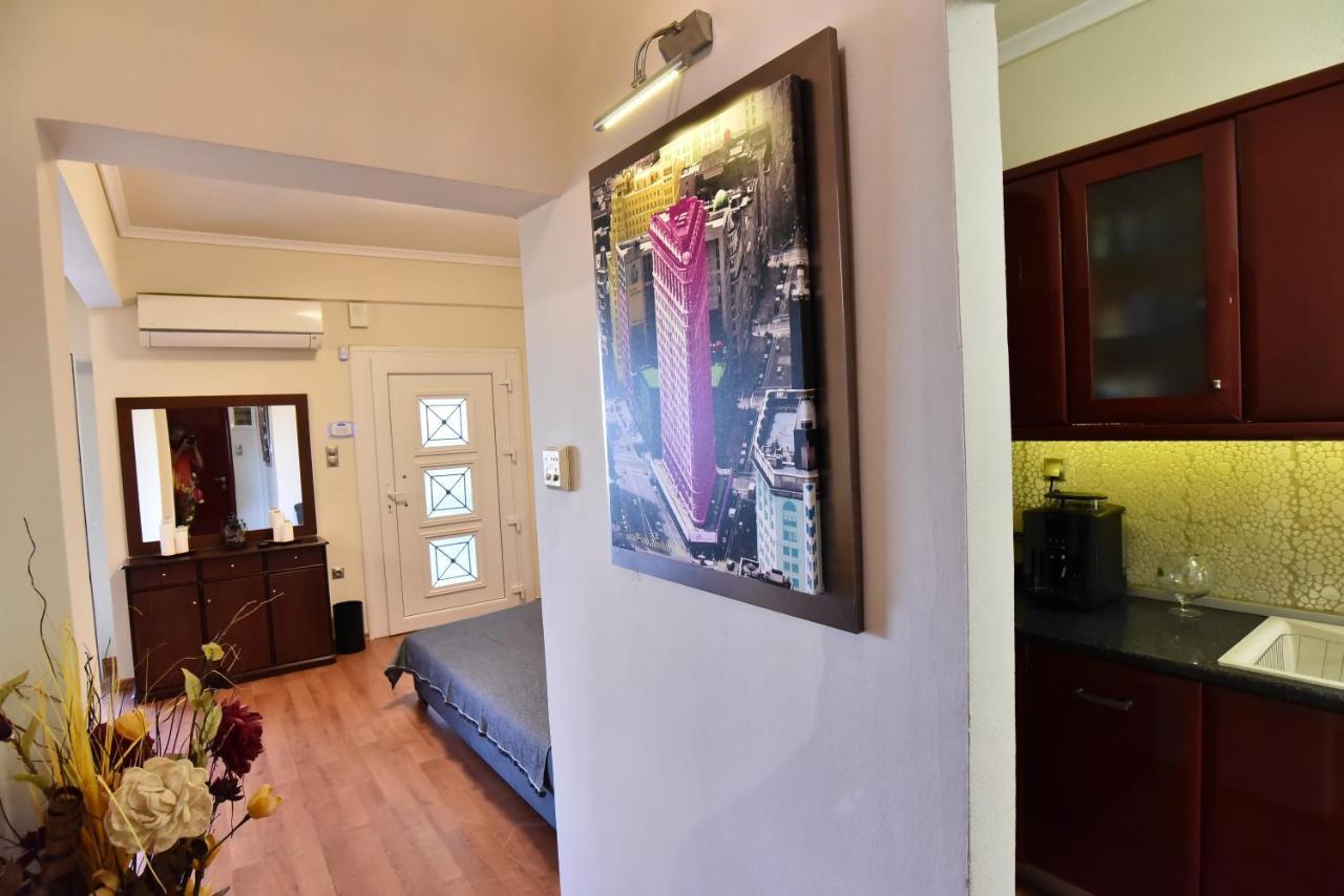Apartament Holiday Blue PalaiónTsiflíkion Zewnętrze zdjęcie